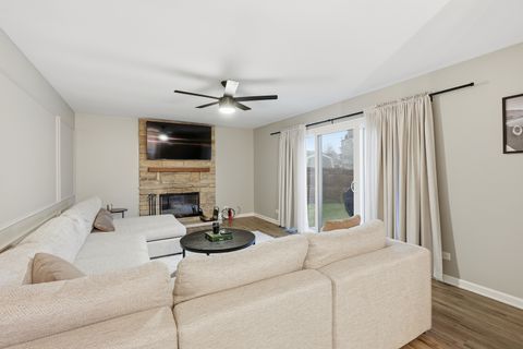 Tiny photo for 1880 Gleneagle Circle, Elgin, IL 60123 (MLS # 12603110)