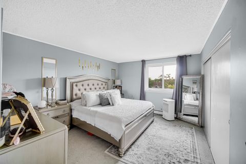 Tiny photo for 104 boardwalk Street #2E, Elk Grove Village, IL 60007 (MLS # 12477883)