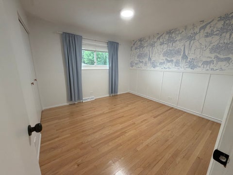 Tiny photo for 1801 E Aztec Lane, Mount Prospect, IL 60056 (MLS # 12684336)
