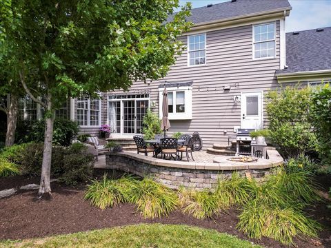 Tiny photo for 1917 Halifax Street, Libertyville, IL 60048 (MLS # 12490248)