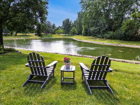 Tiny photo for 1917 Halifax Street, Libertyville, IL 60048 (MLS # 12490248)