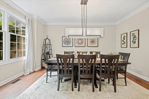 Tiny photo for 1917 Halifax Street, Libertyville, IL 60048 (MLS # 12490248)