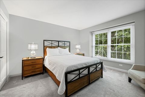 Tiny photo for 1917 Halifax Street, Libertyville, IL 60048 (MLS # 12490248)