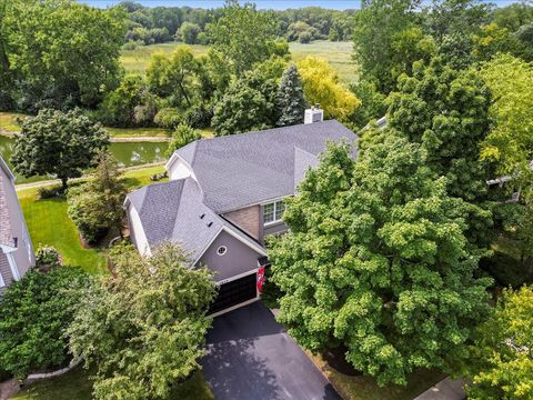 Tiny photo for 1917 Halifax Street, Libertyville, IL 60048 (MLS # 12490248)