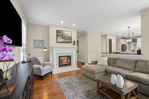 Tiny photo for 1917 Halifax Street, Libertyville, IL 60048 (MLS # 12490248)