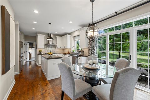 Tiny photo for 1917 Halifax Street, Libertyville, IL 60048 (MLS # 12490248)