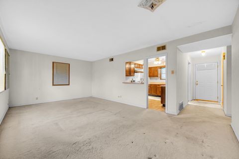 Tiny photo for 18625 Golfview Avenue, Homewood, IL 60430 (MLS # 12543968)