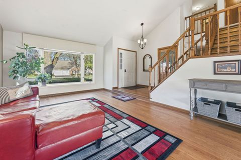Tiny photo for 63 Country Club Drive, Prospect Heights, IL 60070 (MLS # 12625523)