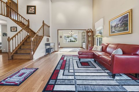 Tiny photo for 63 Country Club Drive, Prospect Heights, IL 60070 (MLS # 12625523)