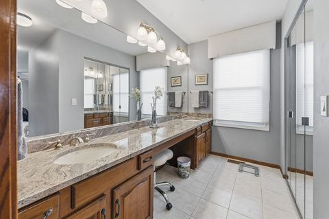 Tiny photo for 63 Country Club Drive, Prospect Heights, IL 60070 (MLS # 12625523)