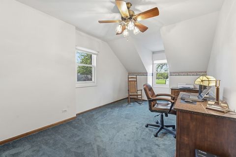 Tiny photo for 63 Country Club Drive, Prospect Heights, IL 60070 (MLS # 12625523)