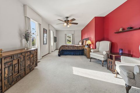 Tiny photo for 63 Country Club Drive, Prospect Heights, IL 60070 (MLS # 12625523)