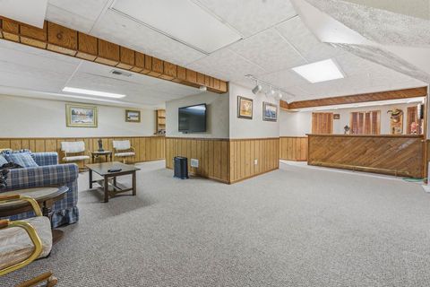 Tiny photo for 63 Country Club Drive, Prospect Heights, IL 60070 (MLS # 12625523)