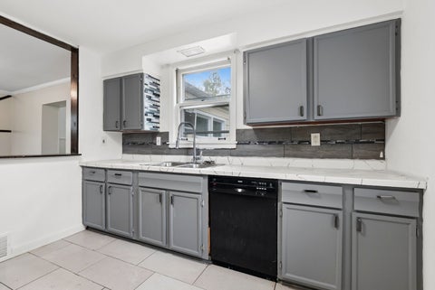 Tiny photo for 49 Parkside Avenue, Chicago Heights, IL 60411 (MLS # 12771284)