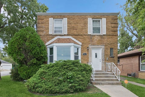 Photo of 49 Parkside Avenue, Chicago Heights, IL 60411 (MLS # 12771284)