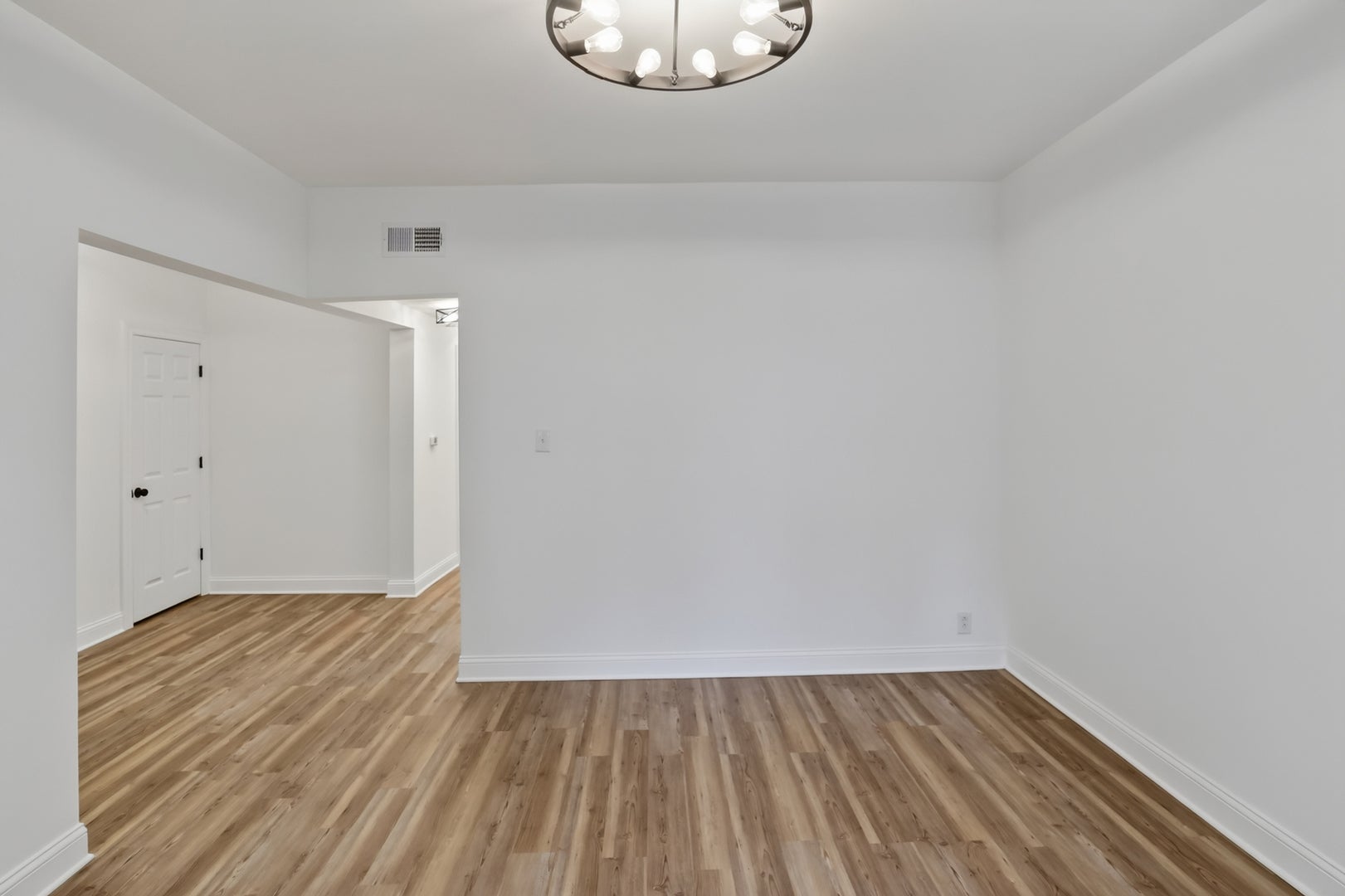712 W Marquette Road