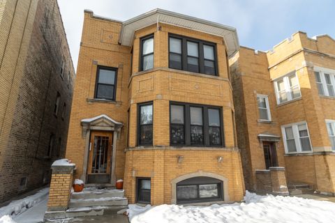 5834 N Maplewood Avenue Chicago IL 60659