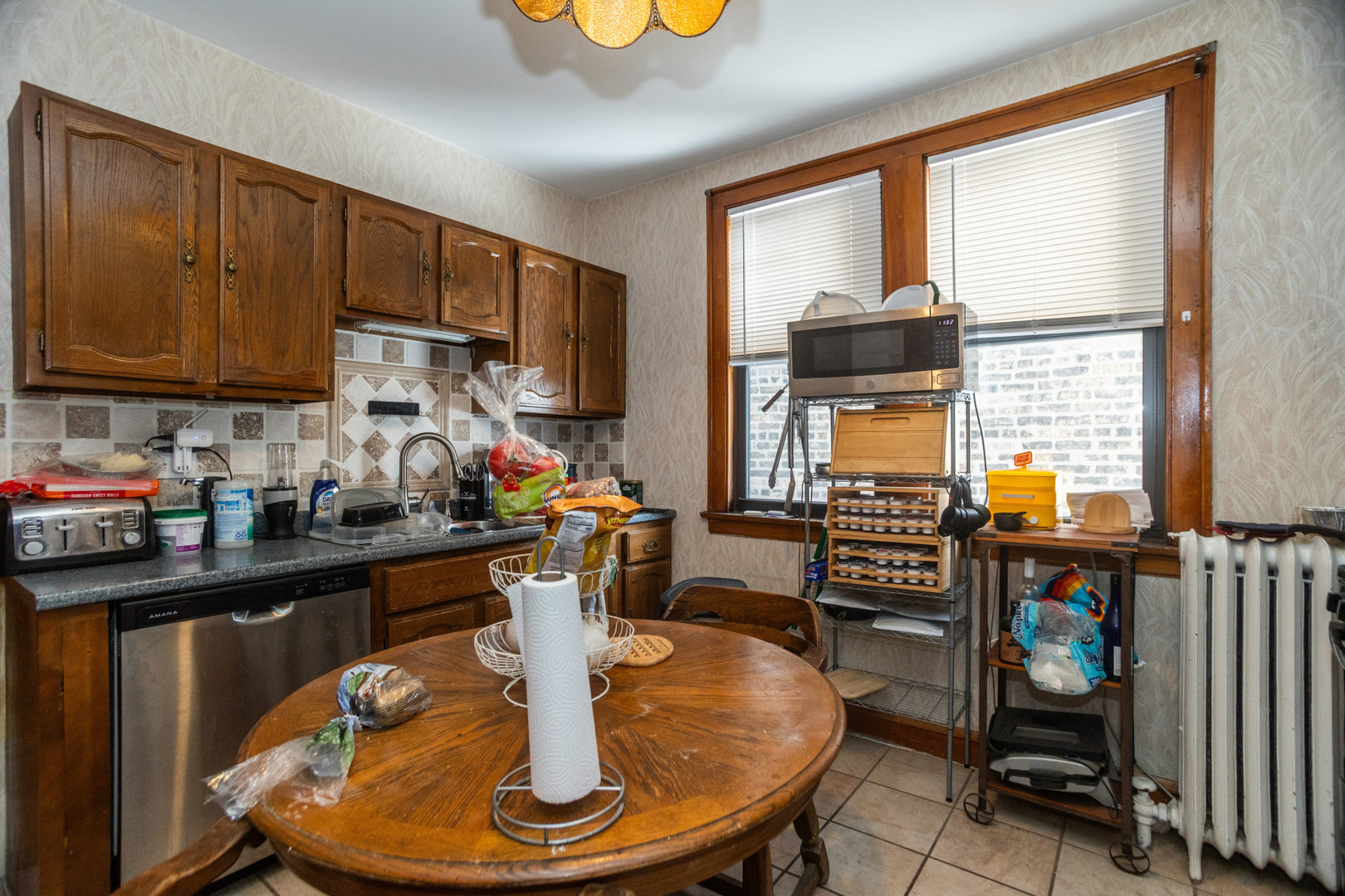 5834 N Maplewood Avenue