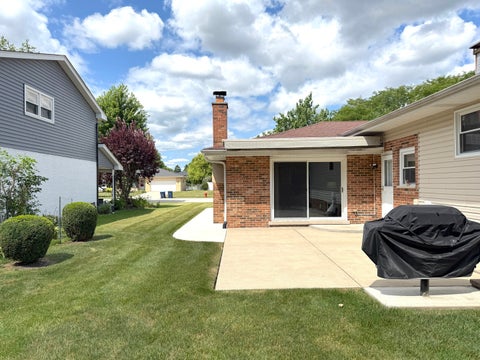 Tiny photo for 7129 Exner Road, Darien, IL 60561 (MLS # 12712139)
