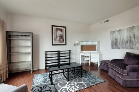 Tiny photo for 626 Homewood Avenue #405, Highland Park, IL 60035 (MLS # 12604934)