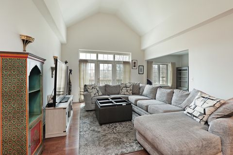 Tiny photo for 626 Homewood Avenue #405, Highland Park, IL 60035 (MLS # 12604934)