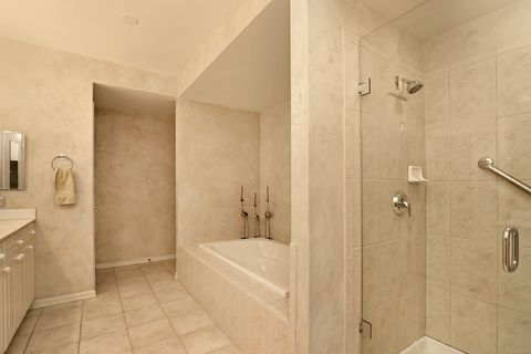 Tiny photo for 626 Homewood Avenue #405, Highland Park, IL 60035 (MLS # 12604934)