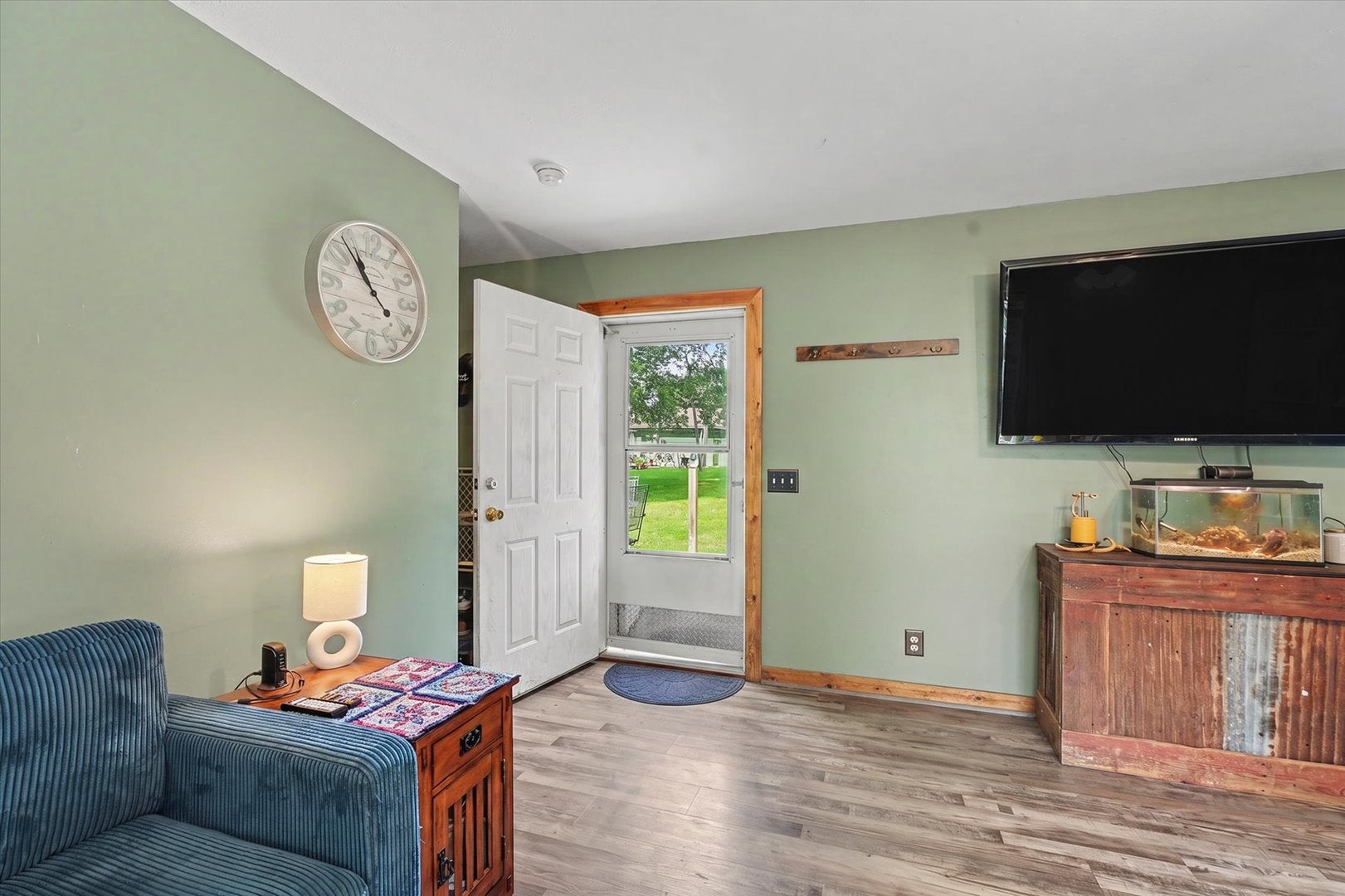 105 W High Street