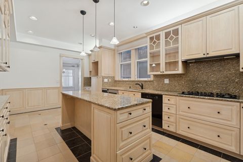 Tiny photo for 2305 N Commonwealth Avenue #1N, Chicago, IL 60614 (MLS # 12463119)