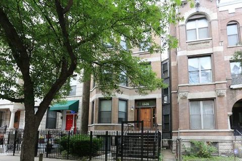 1326 N Claremont Avenue 2 Chicago IL 60622