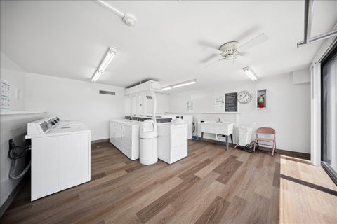 Tiny photo for 1515 E Central Road #420C, Arlington Heights, IL 60005 (MLS # 12694352)
