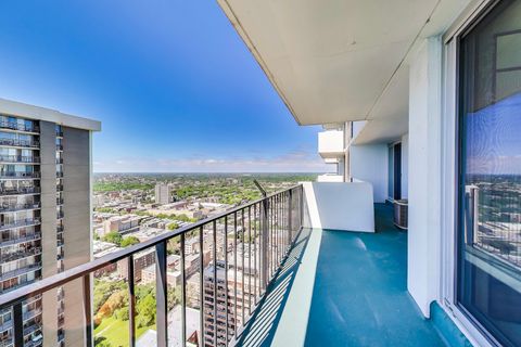 Tiny photo for 6033 N Sheridan Road #36G, Chicago, IL 60660 (MLS # 12407641)