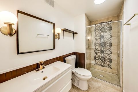 Tiny photo for 6033 N Sheridan Road #36G, Chicago, IL 60660 (MLS # 12407641)