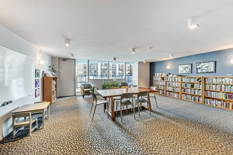 Tiny photo for 6033 N Sheridan Road #36G, Chicago, IL 60660 (MLS # 12407641)
