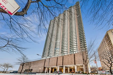 Photo of 6033 N Sheridan Road #36G, Chicago, IL 60660 (MLS # 12407641)