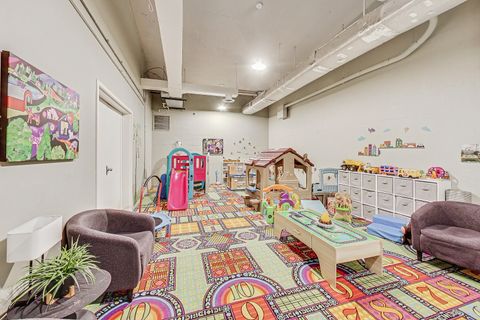 Tiny photo for 6033 N Sheridan Road #36G, Chicago, IL 60660 (MLS # 12407641)