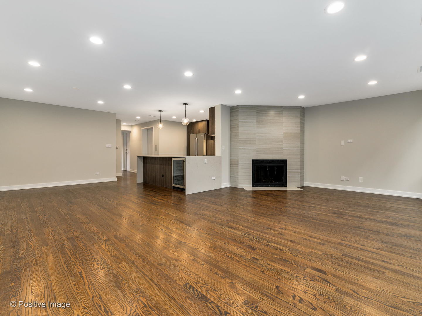 1241 N Dearborn Street 4