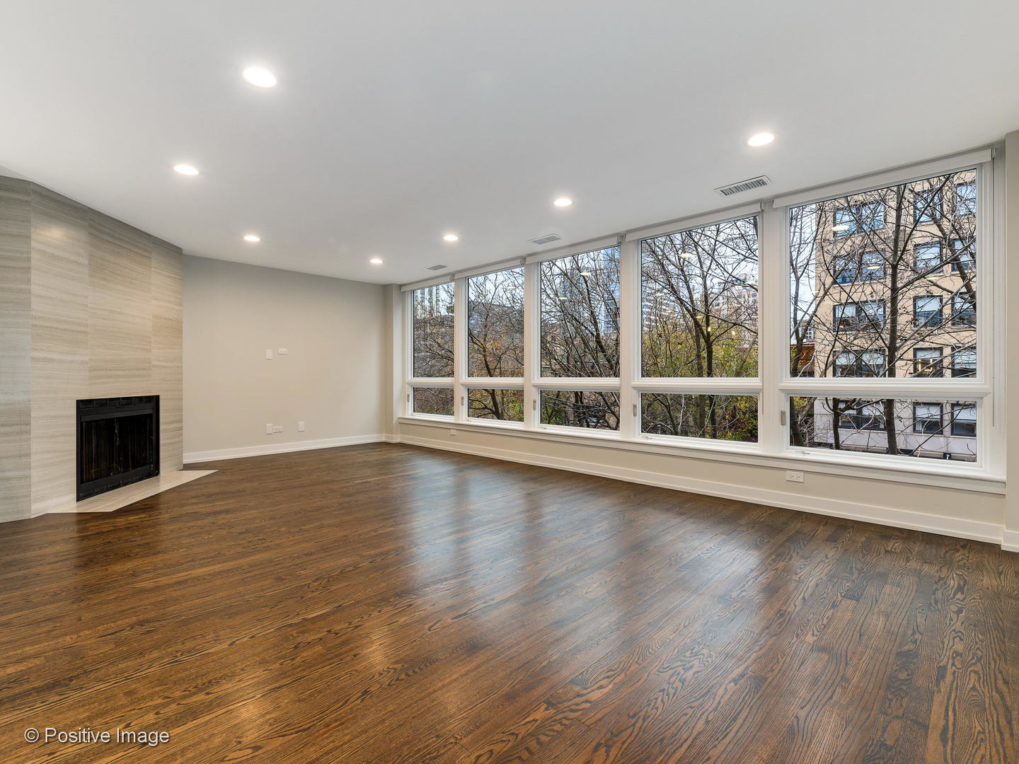 1241 N Dearborn Street 4