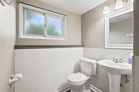 Tiny photo for 3026 W Rusholme Street, Davenport, IA 52804 (MLS # 12681926)