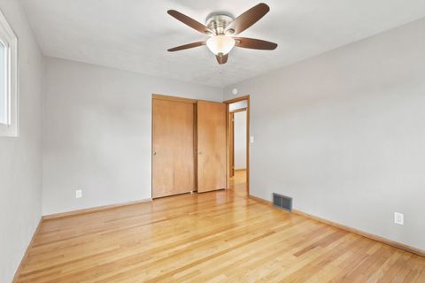 Tiny photo for 3026 W Rusholme Street, Davenport, IA 52804 (MLS # 12681926)