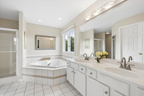 Tiny photo for 1250 Tunbridge Trail, Algonquin, IL 60102 (MLS # 12761336)
