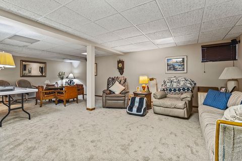 Tiny photo for 22 W Maple Lane #22, Palos Heights, IL 60463 (MLS # 12544967)