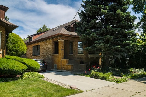 MLS: 12671421