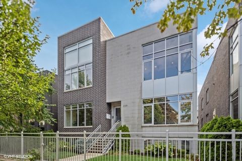 Photo of 2109 N Campbell Avenue #2S, Chicago, IL 60647 (MLS # 12629136)