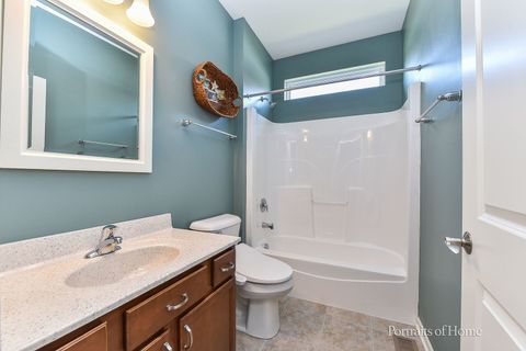 Tiny photo for 832 Colchester Drive, Oswego, IL 60543 (MLS # 12673843)