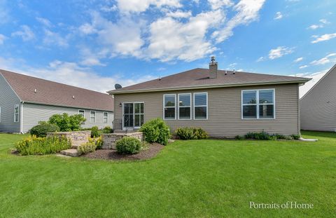 Tiny photo for 832 Colchester Drive, Oswego, IL 60543 (MLS # 12673843)