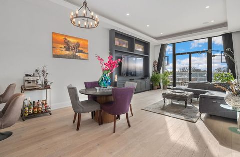 Tiny photo for 3057 N Lincoln Avenue #4C, Chicago, IL 60657 (MLS # 12550879)