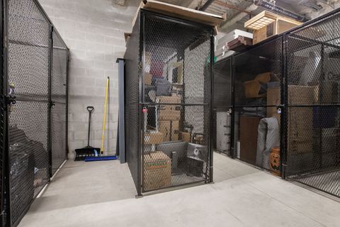 Tiny photo for 3057 N Lincoln Avenue #4C, Chicago, IL 60657 (MLS # 12550879)