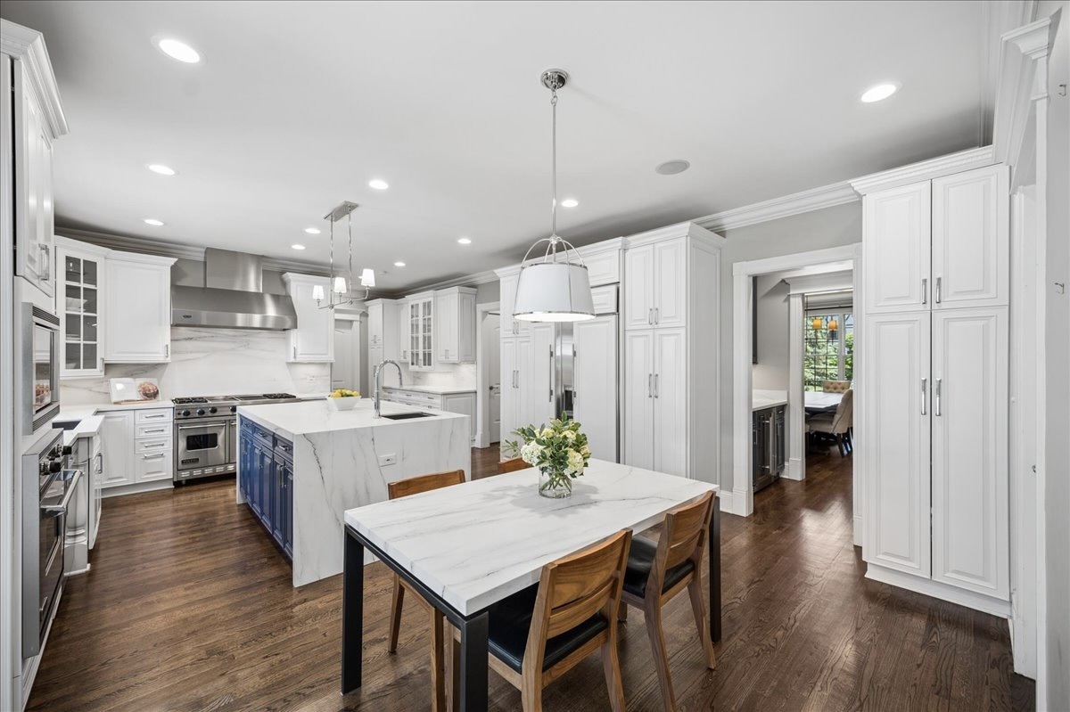 1620 Canterbury Lane