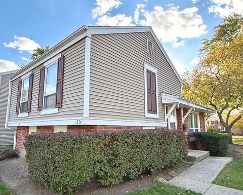 Tiny photo for 1874 Wellington Place #1874, Hoffman Estates, IL 60169 (MLS # 12510570)