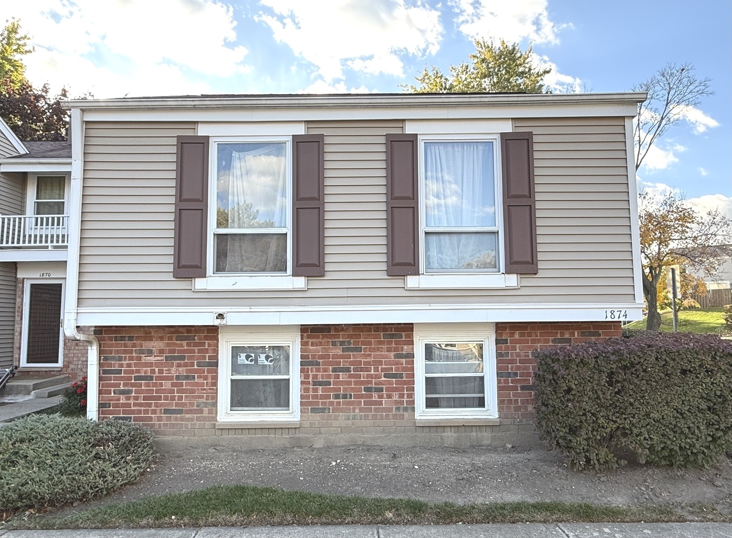 1874 Wellington Place 1874